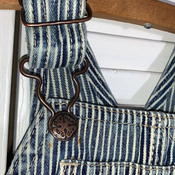 OSHKOSH b'gosh Blue Jean Striped Railroad Engineer Bib Overalls Boys 6 Months - Picture 7 of 16